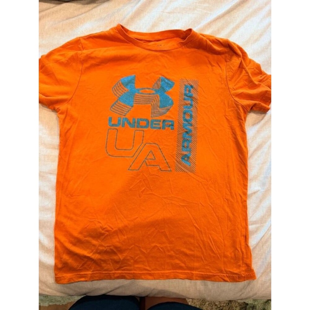 UA tee shirt
